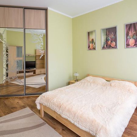 Rynok Square 5 Зі Світлом! Apartment Лвив Екстериор снимка