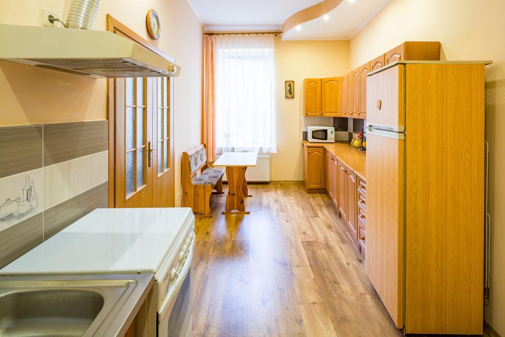 Rynok Square 5 Зі Світлом! Apartment Лвив Екстериор снимка